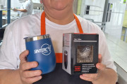 Entrega de brinde de aniversário mês de julho Paranaguá